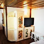 за гости The Old House ホテル ヴェリングラード