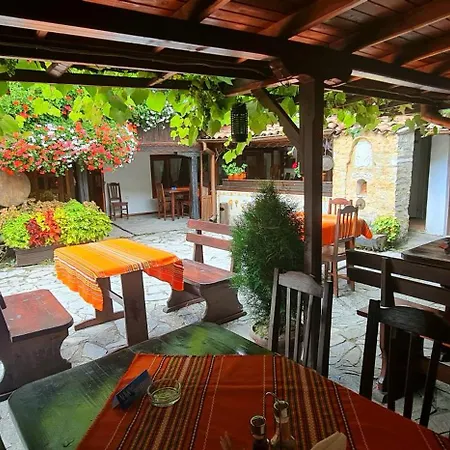 Hotel за гости The Old House Velingrad