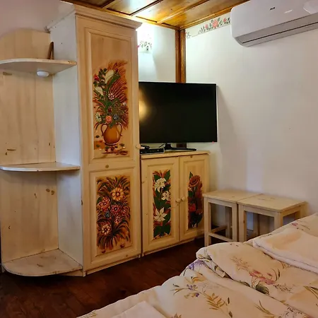 Hotel за гости The Old House 3*