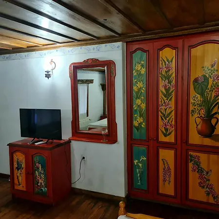 за гости The Old House 3* Velingrad